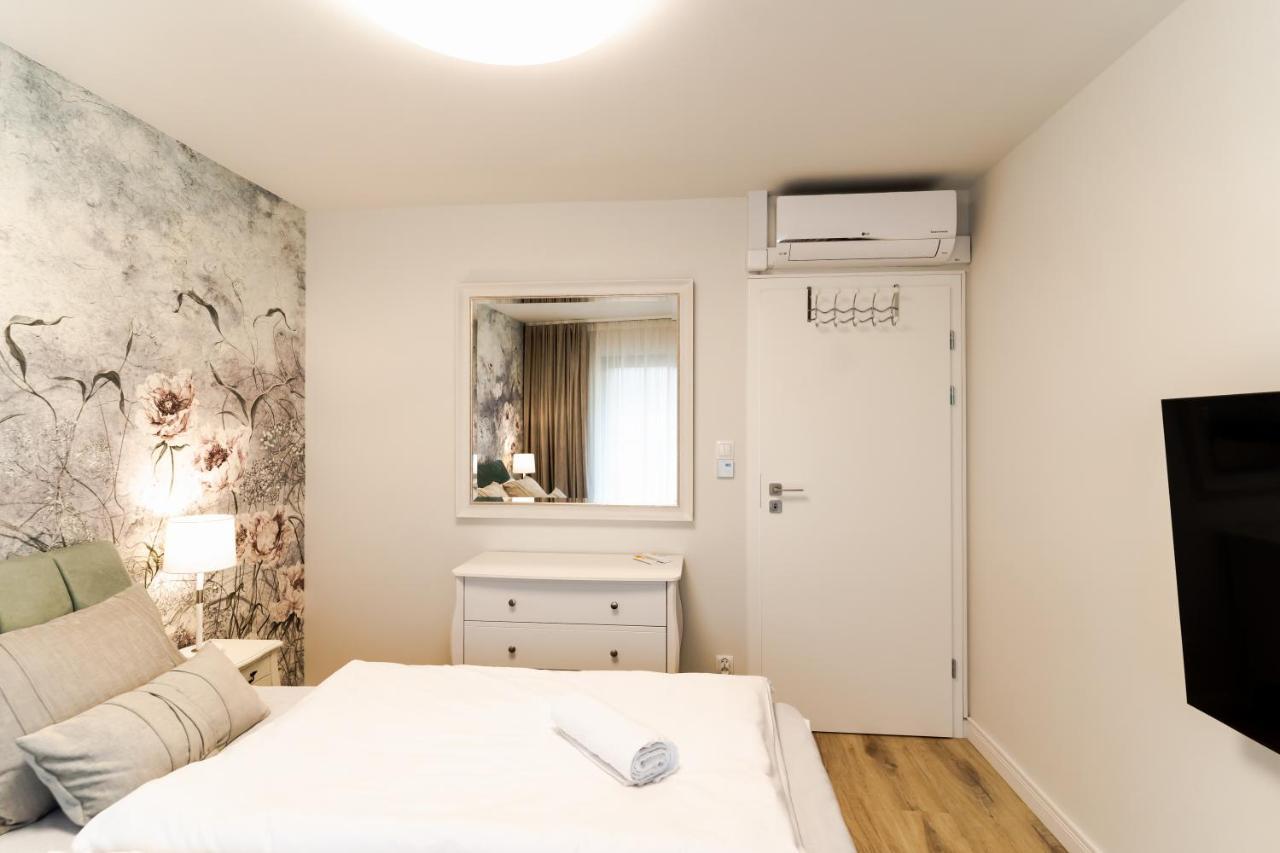 Vacationclub - Ogrody Pieniawskie Apartament 44 Поляница-Здрой Екстериор снимка